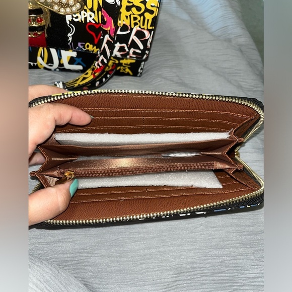 Bee Box Satchel Handbag Purse W/Matching Wallet Black Graffiti - Picture 9 of 16